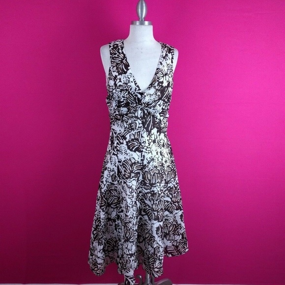 @ Jones New York sz 8 Aline Brown White Dress - Picture 7 of 7